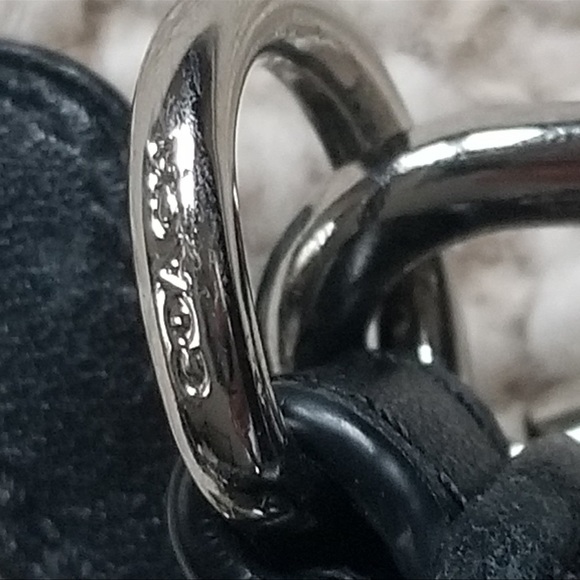 Coach bag with removable shoulder strap - Picture 8 of 13